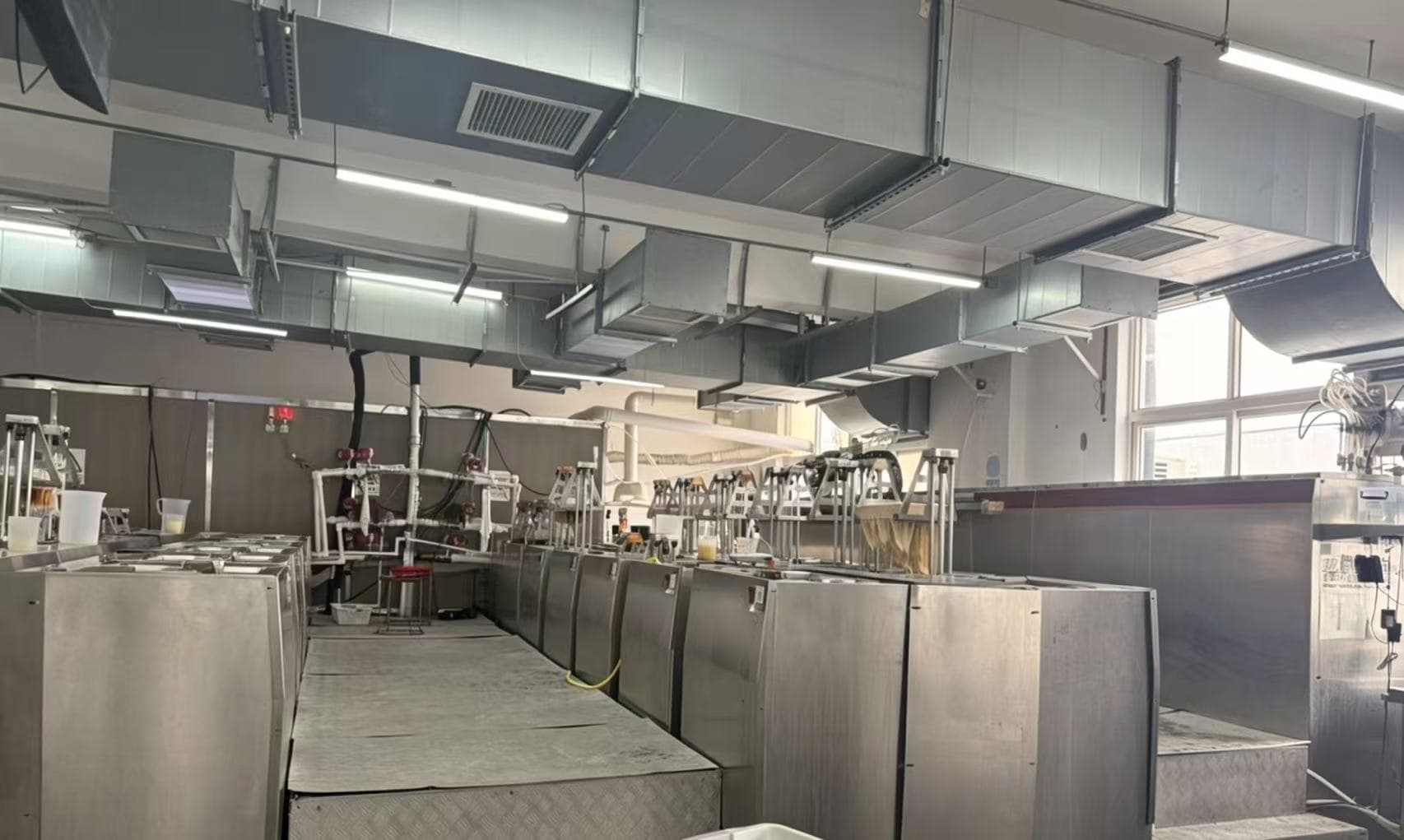 Human hair processing workshop supporting quotation specification review