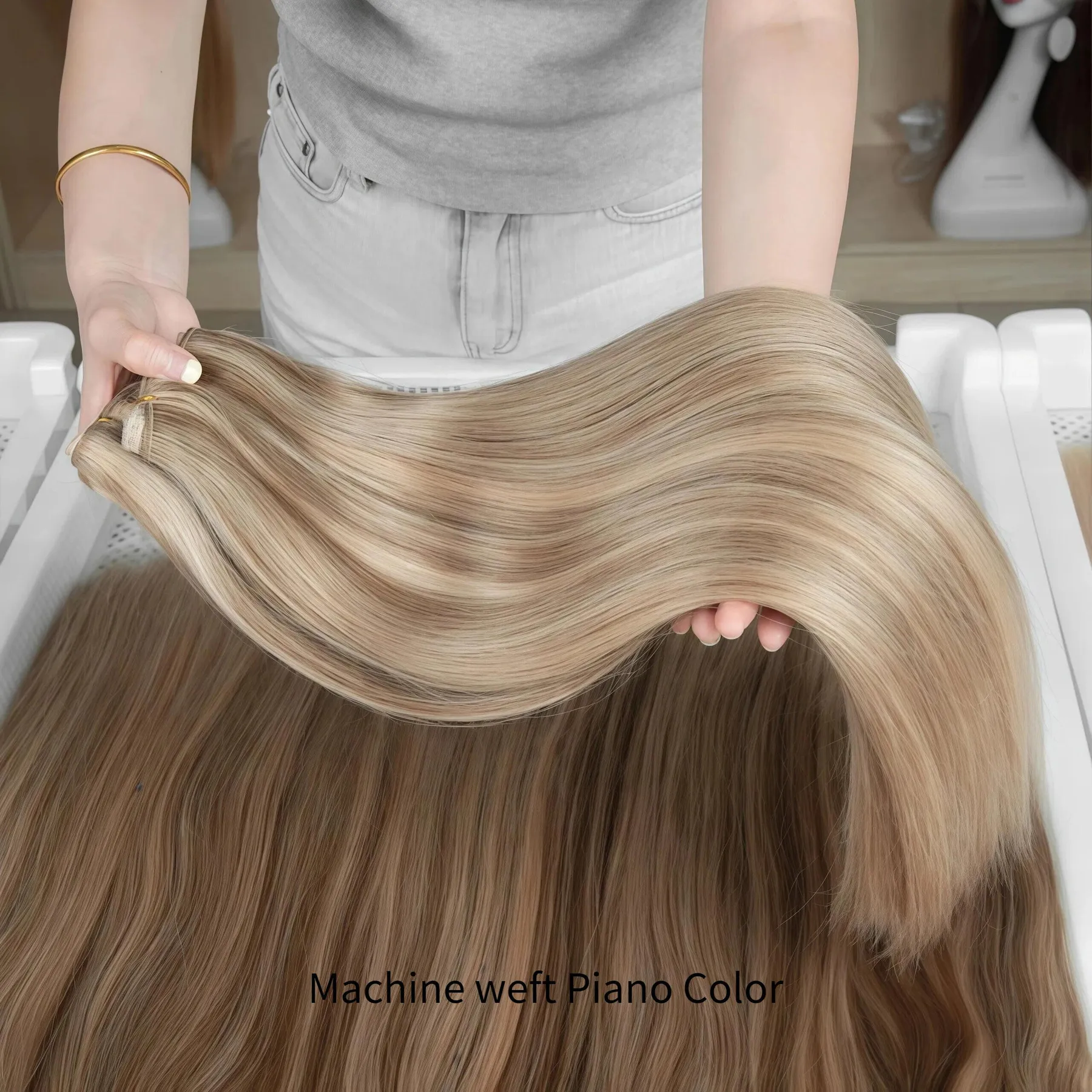Machine Weft · Weft reference 062